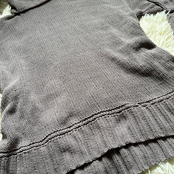 Aerie Knit Turtleneck Sweater - Picture 3 of 6